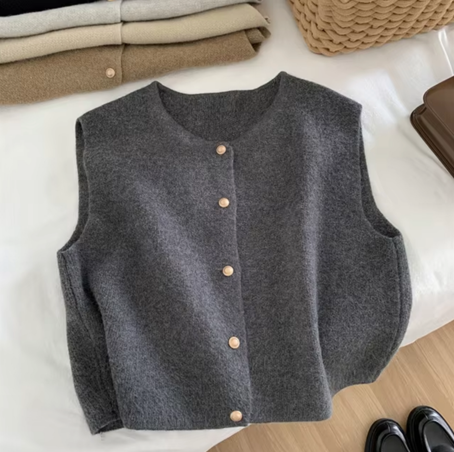 Annabeth – Gebreid mouwloos vest